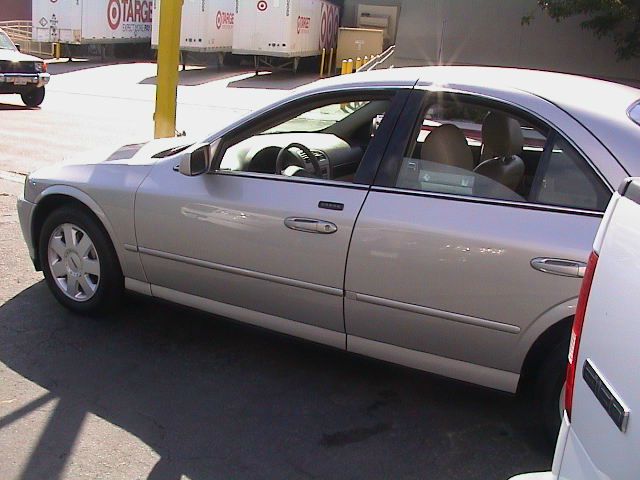 2004 Lincoln LS R25