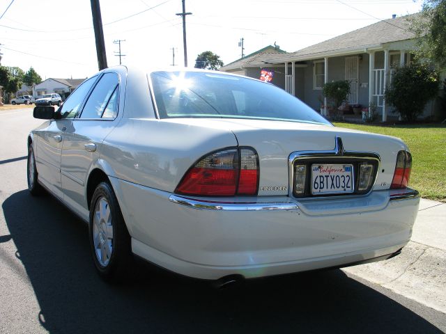 2004 Lincoln LS L300 Sedan