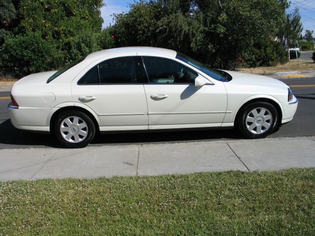 2004 Lincoln LS L300 Sedan