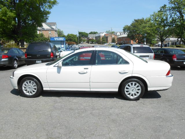 2005 Lincoln LS R25