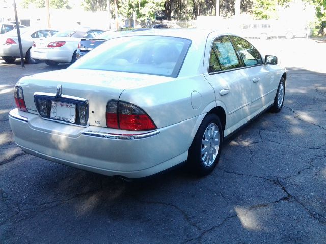 2005 Lincoln LS R25