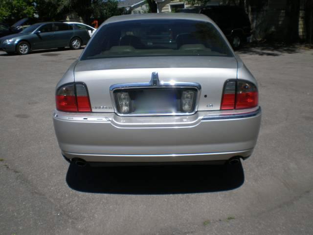 2005 Lincoln LS Red Line