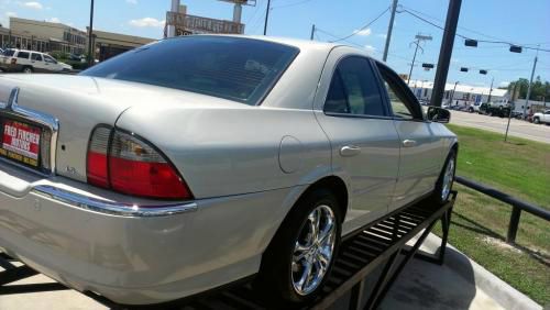 2005 Lincoln LS L300 Sedan