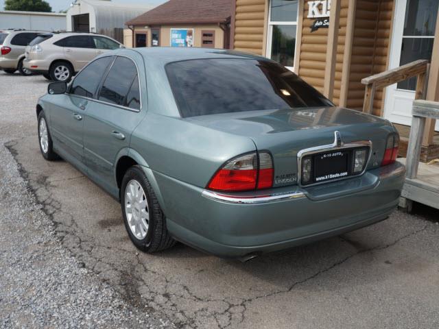 2005 Lincoln LS Coupe