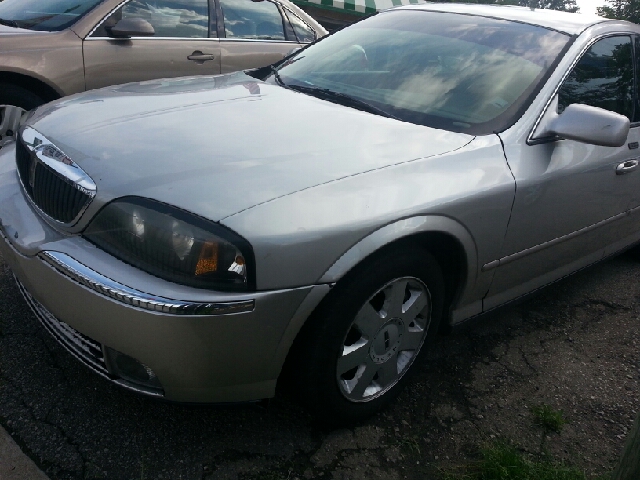 2005 Lincoln LS R25