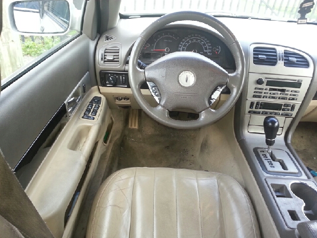 2005 Lincoln LS R25