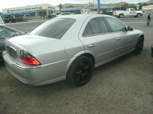 2005 Lincoln LS L300 Sedan