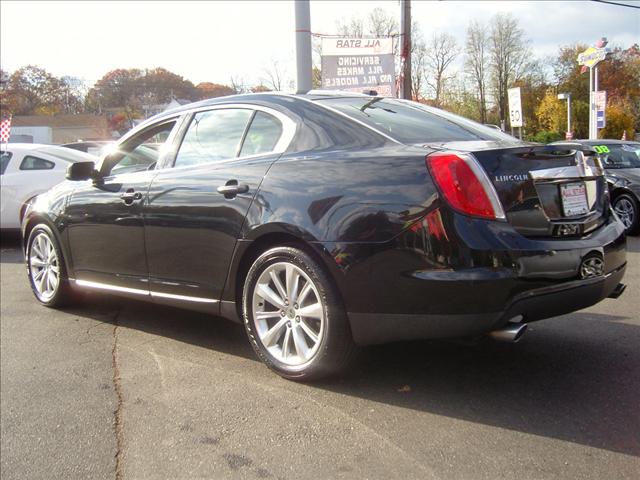 2009 Lincoln MKS Lifted