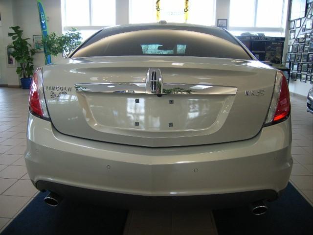 2009 Lincoln MKS C320 Sedan Sport Pkg