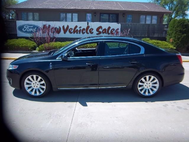 2010 Lincoln MKS GLS PZEV