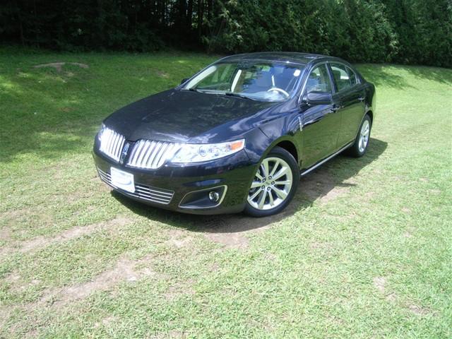 2011 Lincoln MKS Base