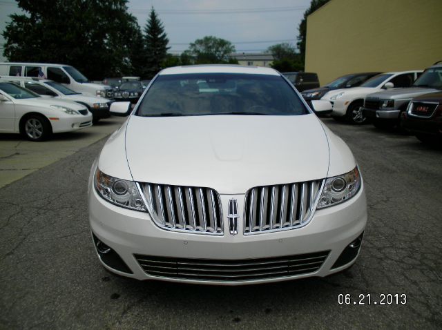 2011 Lincoln MKS 4WD 4dr 2500 SLT W/4sb