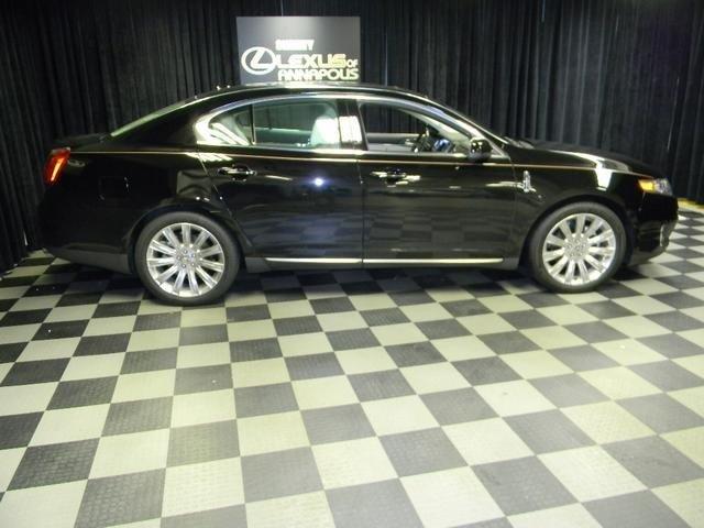 2012 Lincoln MKS Base