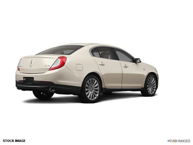 2013 Lincoln MKS Unknown