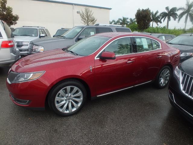 2013 Lincoln MKS Unknown