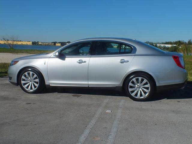 2013 Lincoln MKS Unknown