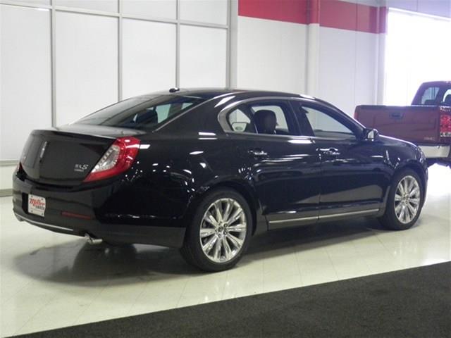 2013 Lincoln MKS Touring / Signature Editi