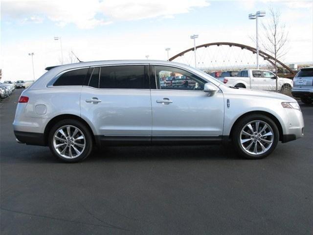 2010 Lincoln MKT Xlt Lariet 4dr