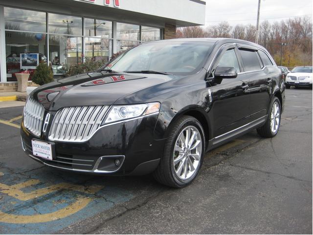 2010 Lincoln MKT 4dr Sdn 2.5L Sport RWD