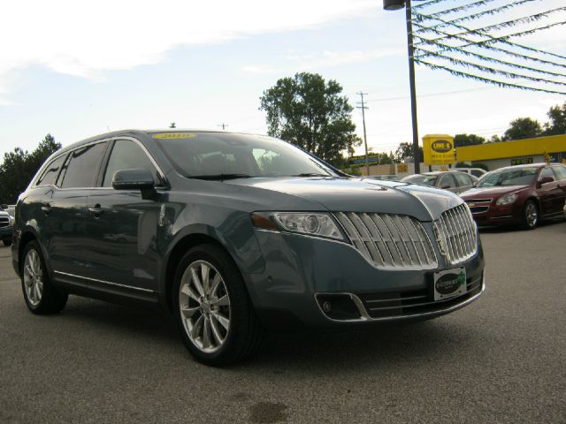 2010 Lincoln MKT Laramie Longhorn Ed 6 1/3 Ft