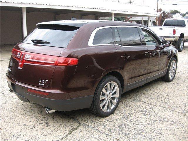 2012 Lincoln MKT Xlt Lariet 4dr