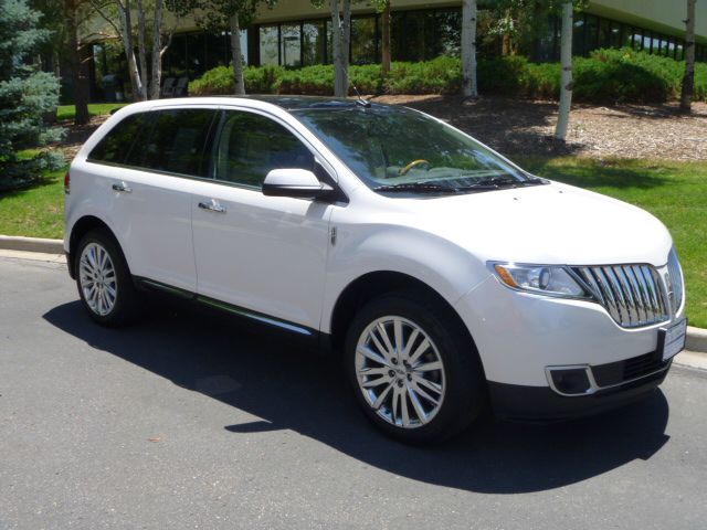 2011 Lincoln MKX EX - DUAL Power Doors