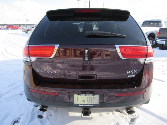 2011 Lincoln MKX Base