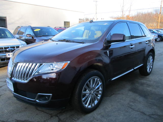 2011 Lincoln MKX Base