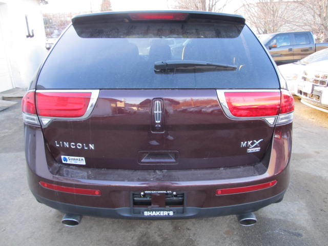 2011 Lincoln MKX Base