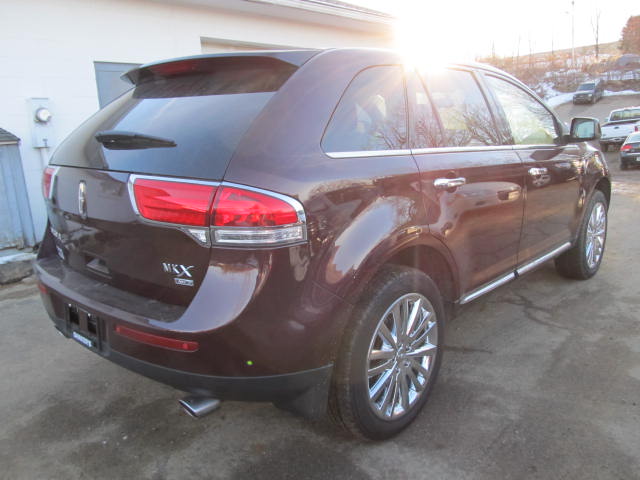 2011 Lincoln MKX Base