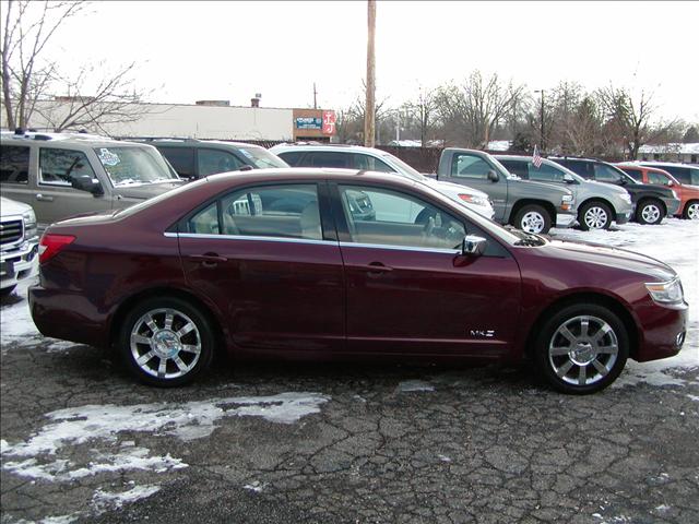 2007 Lincoln MKZ Base