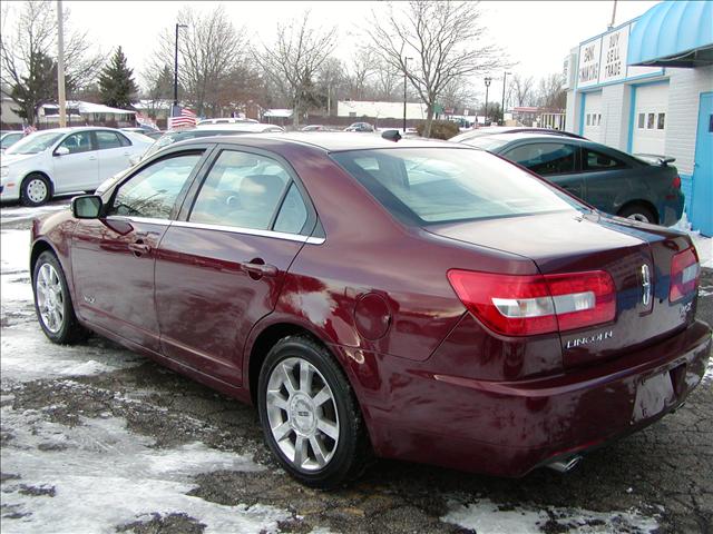 2007 Lincoln MKZ Base