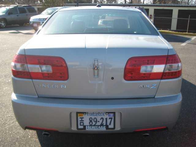 2007 Lincoln MKZ Base