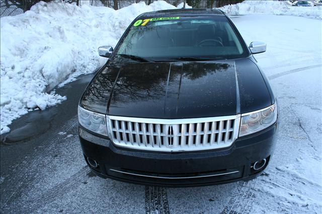 2007 Lincoln MKZ ((one Senior Owner))