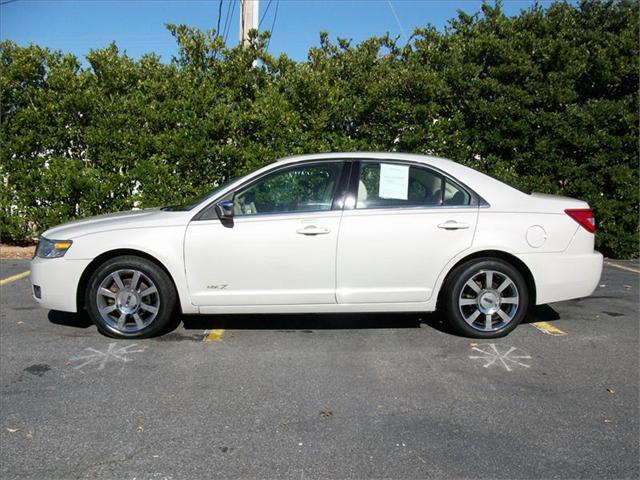 2007 Lincoln MKZ Base