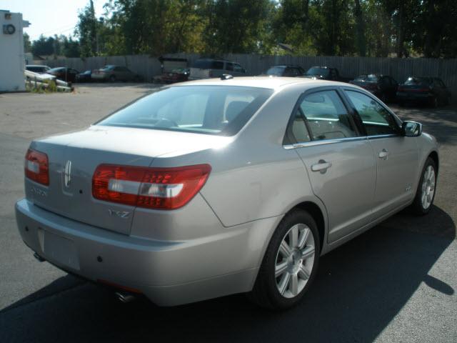 2007 Lincoln MKZ Base