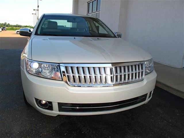 2008 Lincoln MKZ Base