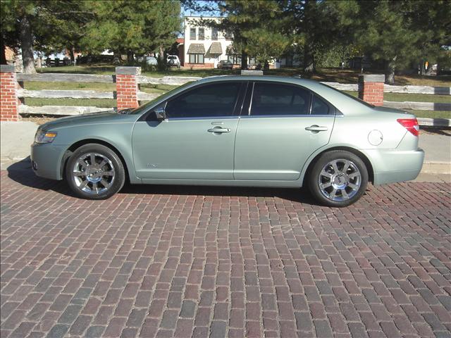 2009 Lincoln MKZ Base