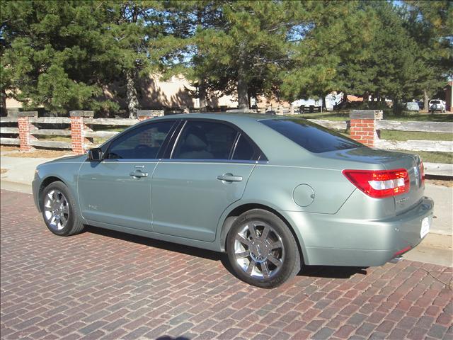 2009 Lincoln MKZ Base