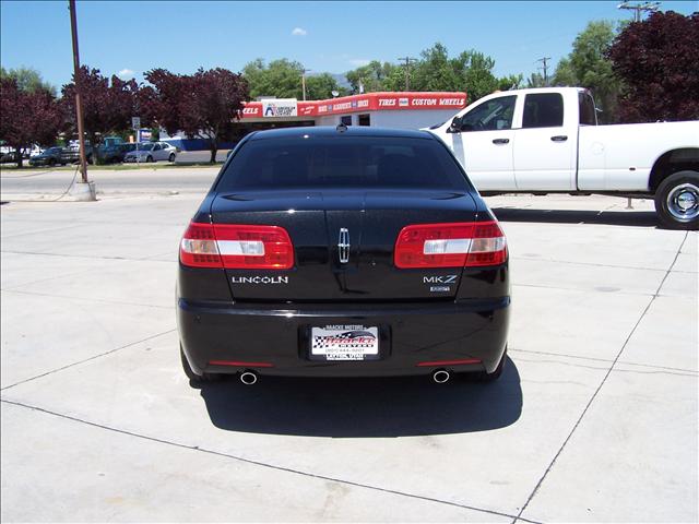 2009 Lincoln MKZ Luxury Package