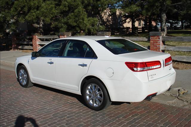 2010 Lincoln MKZ GLS PZEV