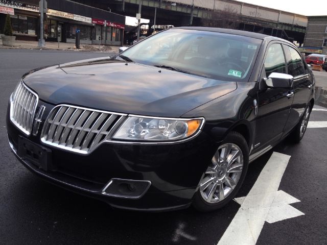 2011 Lincoln MKZ 4dr Sdn Auto SE PZEV