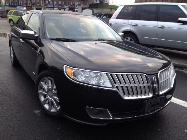 2011 Lincoln MKZ 4dr Sdn Auto SE PZEV