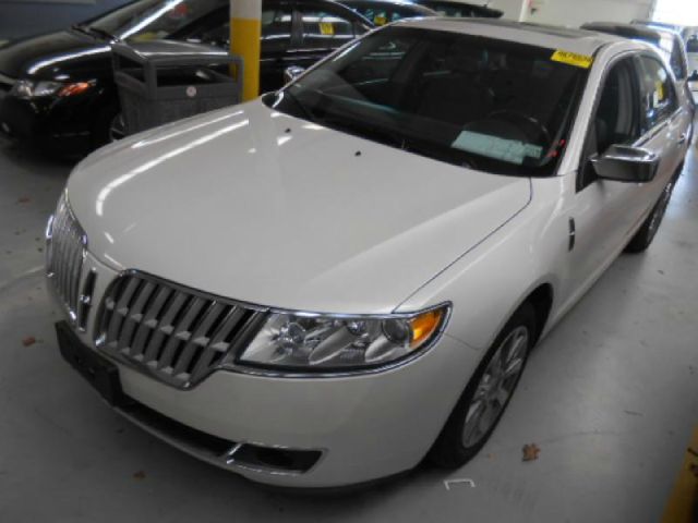 2012 Lincoln MKZ EX - DUAL Power Doors