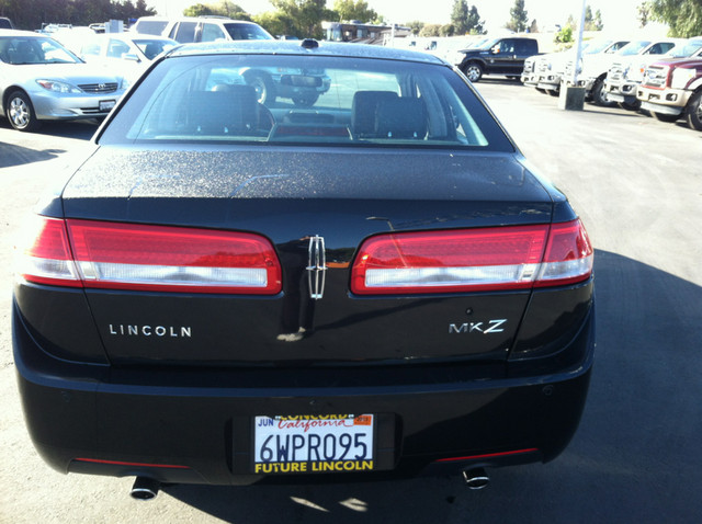 2012 Lincoln MKZ Base