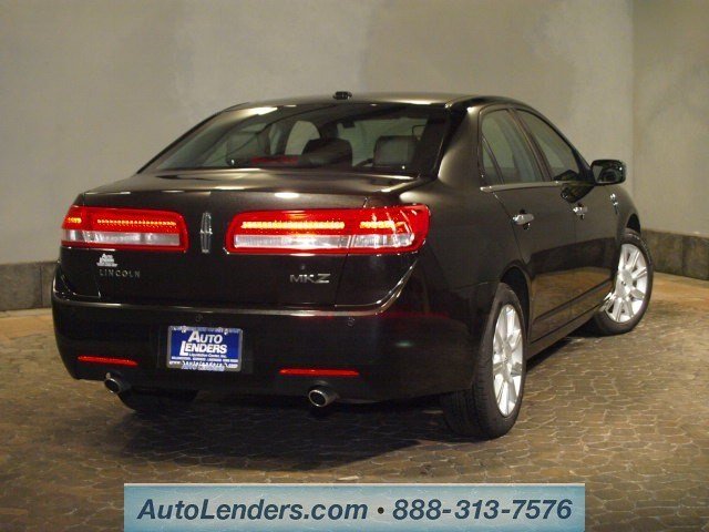 2012 Lincoln MKZ Base