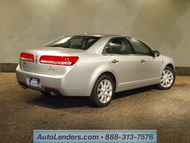 2012 Lincoln MKZ Base