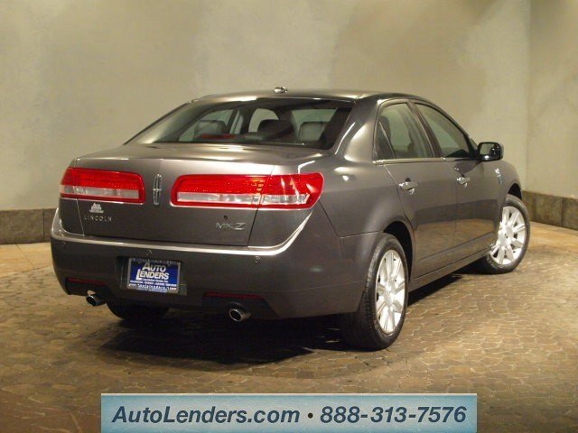 2012 Lincoln MKZ Base