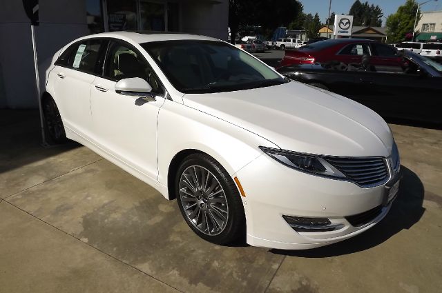 2013 Lincoln MKZ EX - DUAL Power Doors