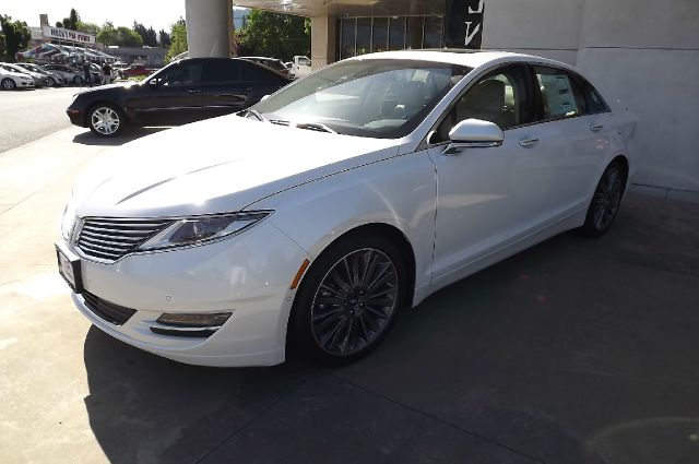 2013 Lincoln MKZ EX - DUAL Power Doors